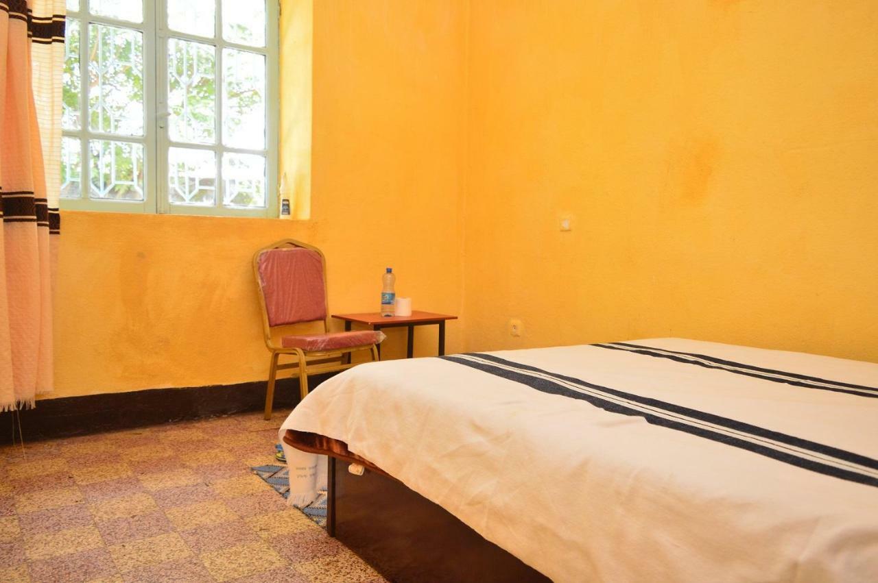 Chef Wondim Backpackers Hostel Gonder Exterior photo