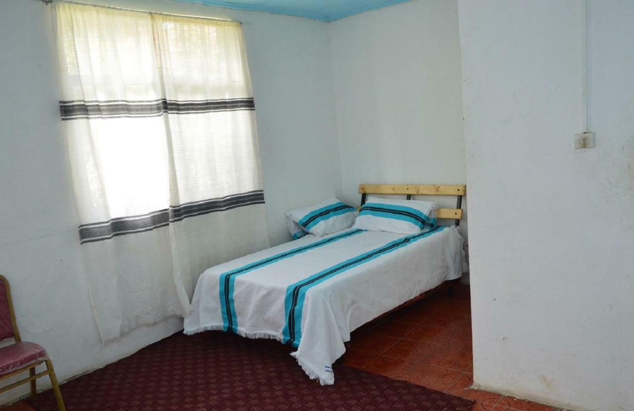 Chef Wondim Backpackers Hostel Gonder Exterior photo