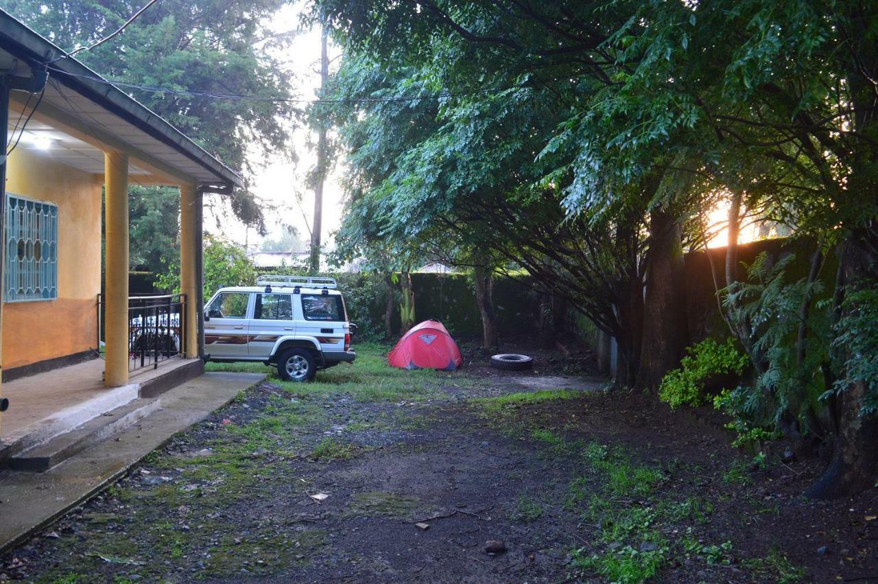 Chef Wondim Backpackers Hostel Gonder Exterior photo