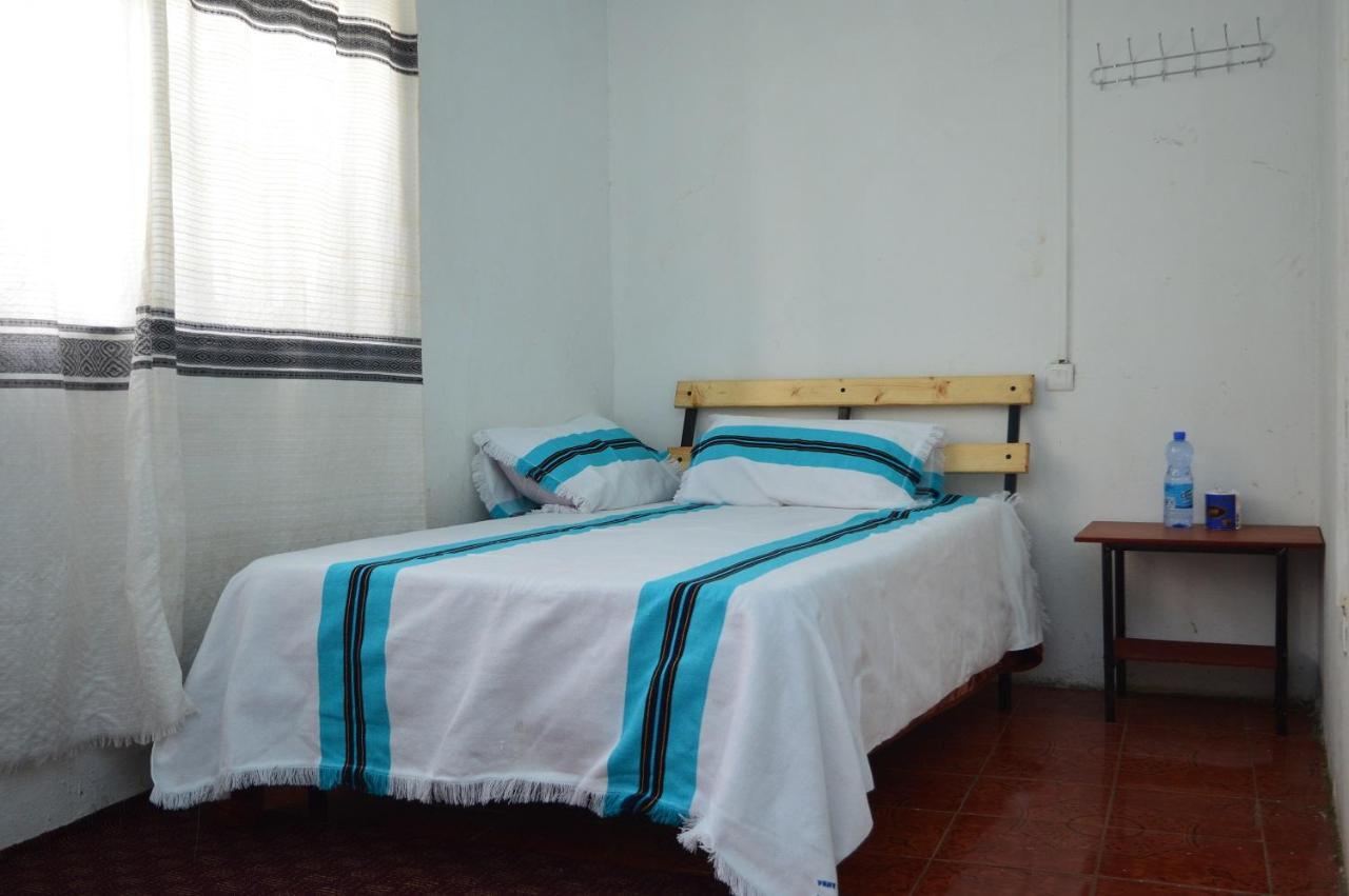 Chef Wondim Backpackers Hostel Gonder Exterior photo